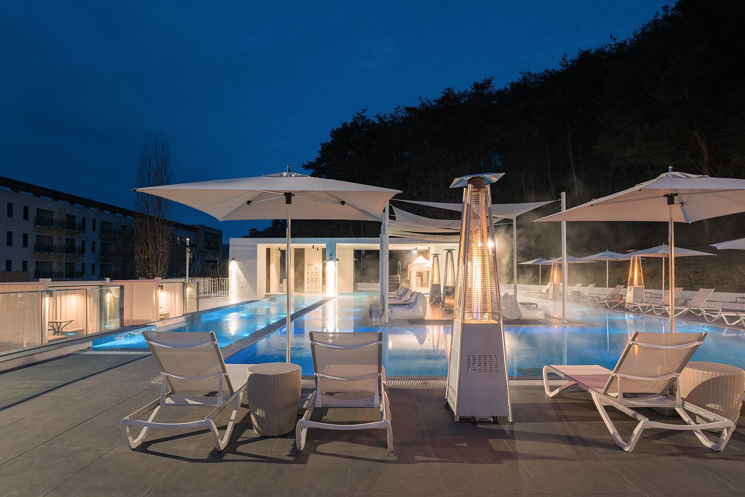 The Suites Hotel Namwon Екстериор снимка