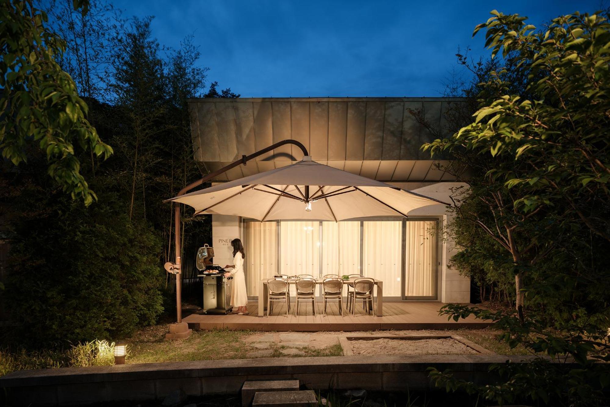 The Suites Hotel Namwon Екстериор снимка