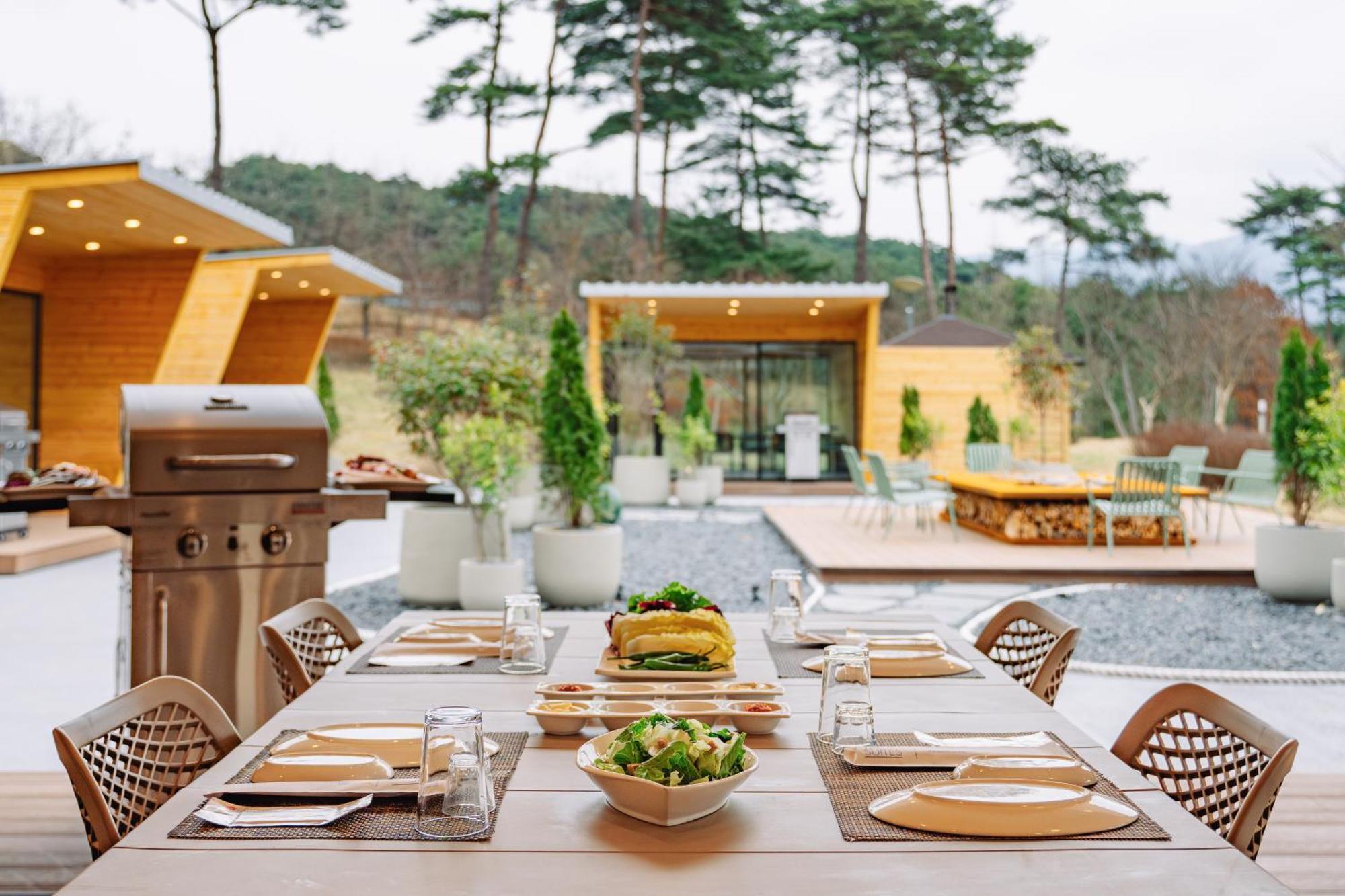 The Suites Hotel Namwon Екстериор снимка